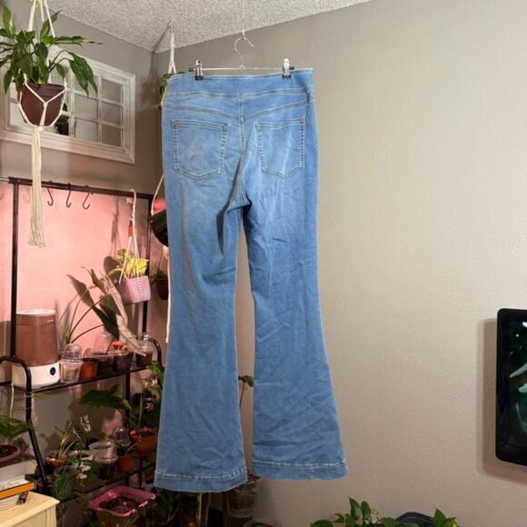 Women's Flare Leg Sailor Denim Jeans High Waist Button‎ Accent Wide Leg - Picture 4 of 10